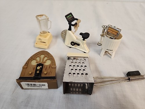Vtg acme refrigerator magnets - vtg,